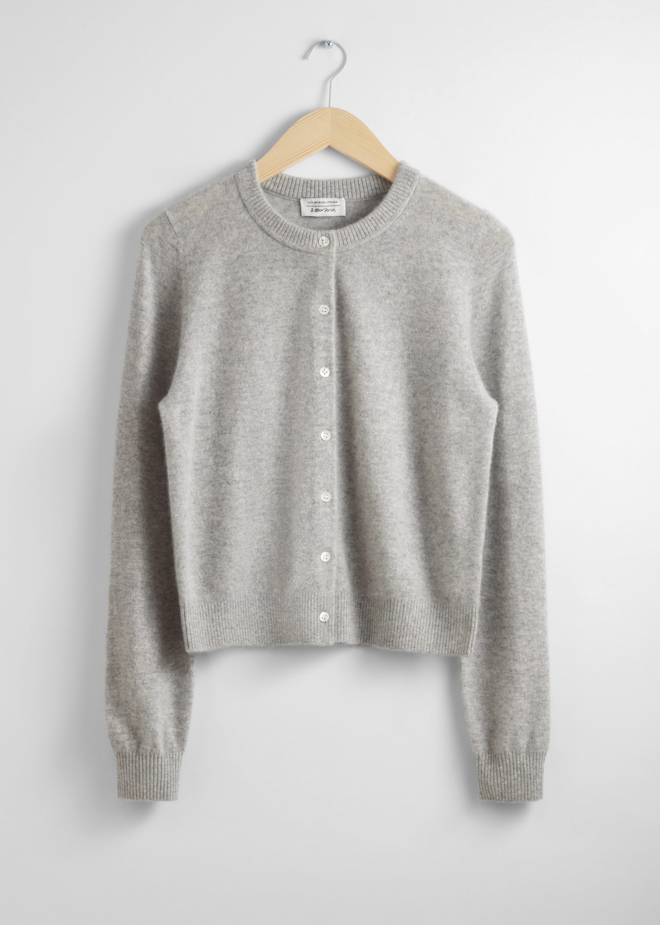 Slim Cashmere Cardigan - Beige - Still Life