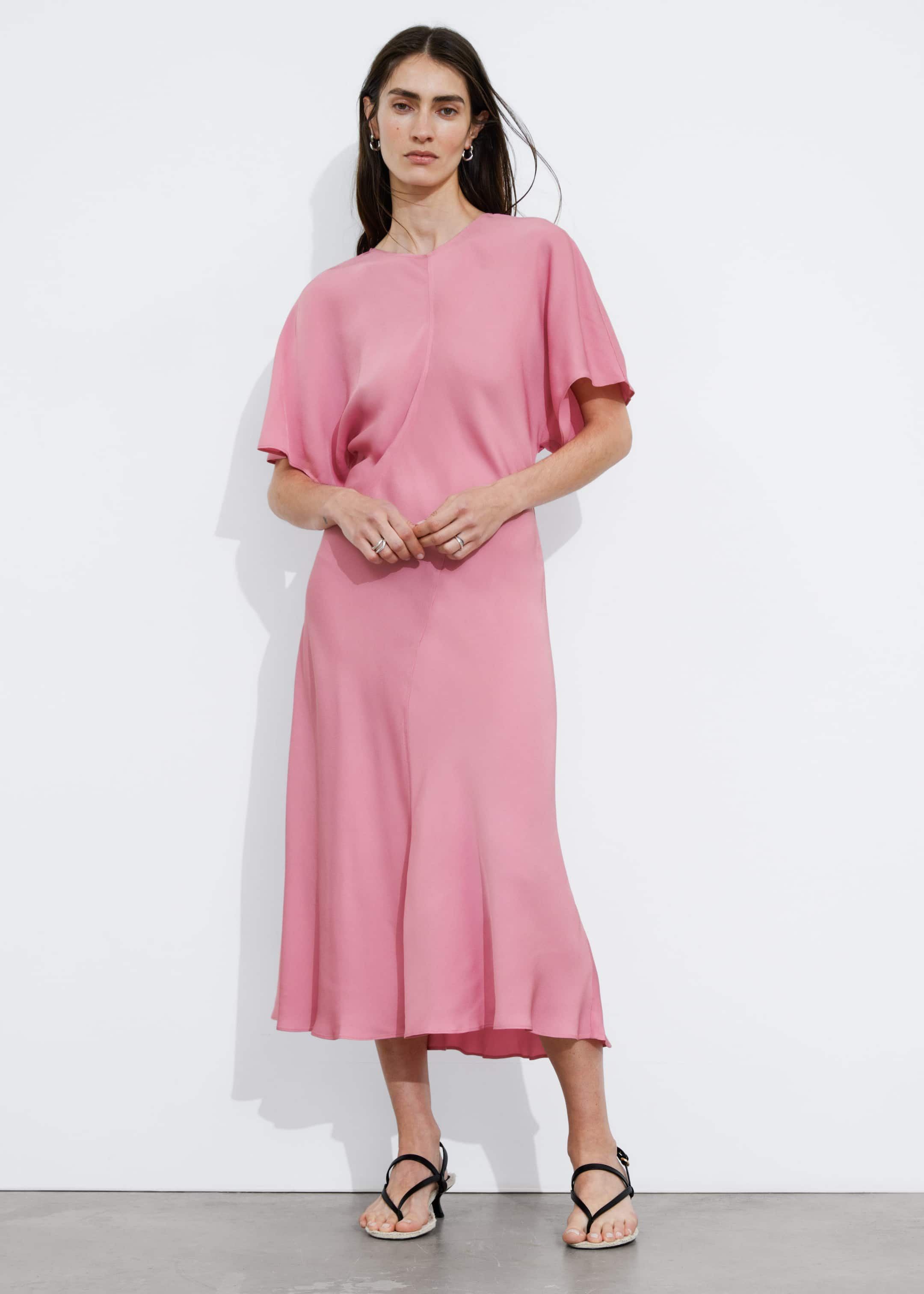 Image of Robe midi en satin